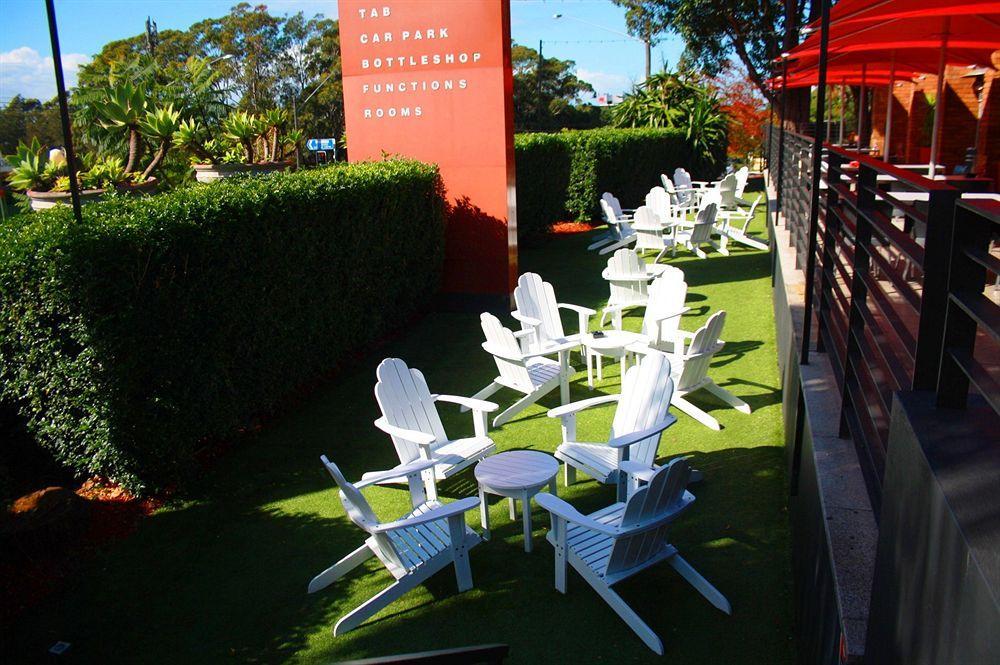 Nightcap At The Ranch Hotel Macquarie Park Exterior photo